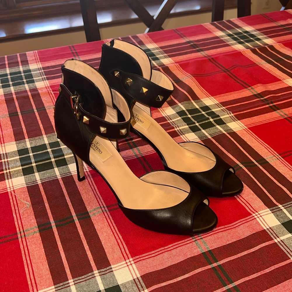 Valentine’s Rockstud Heels